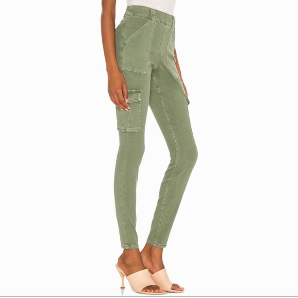 Spanx Stretch Twill Ankle Cargo Pants soft sage medium